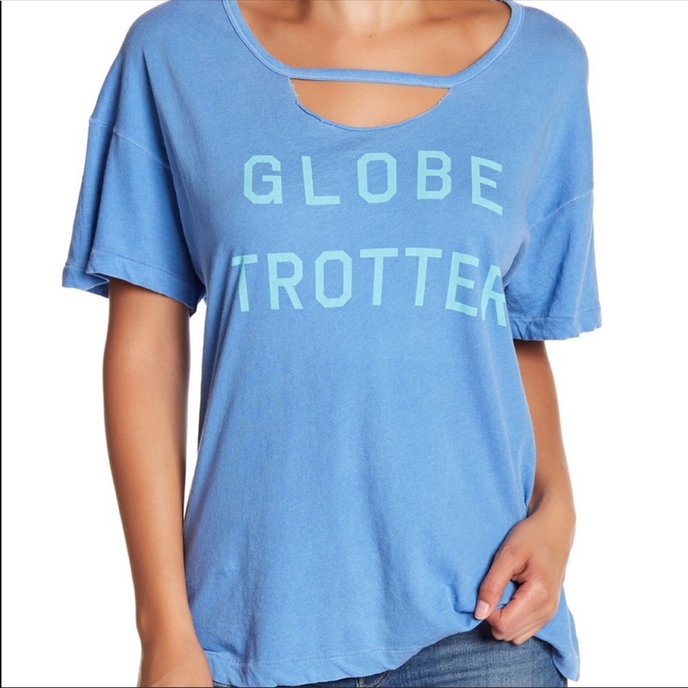 NWOT WILDFOX Globe Trotter Tee